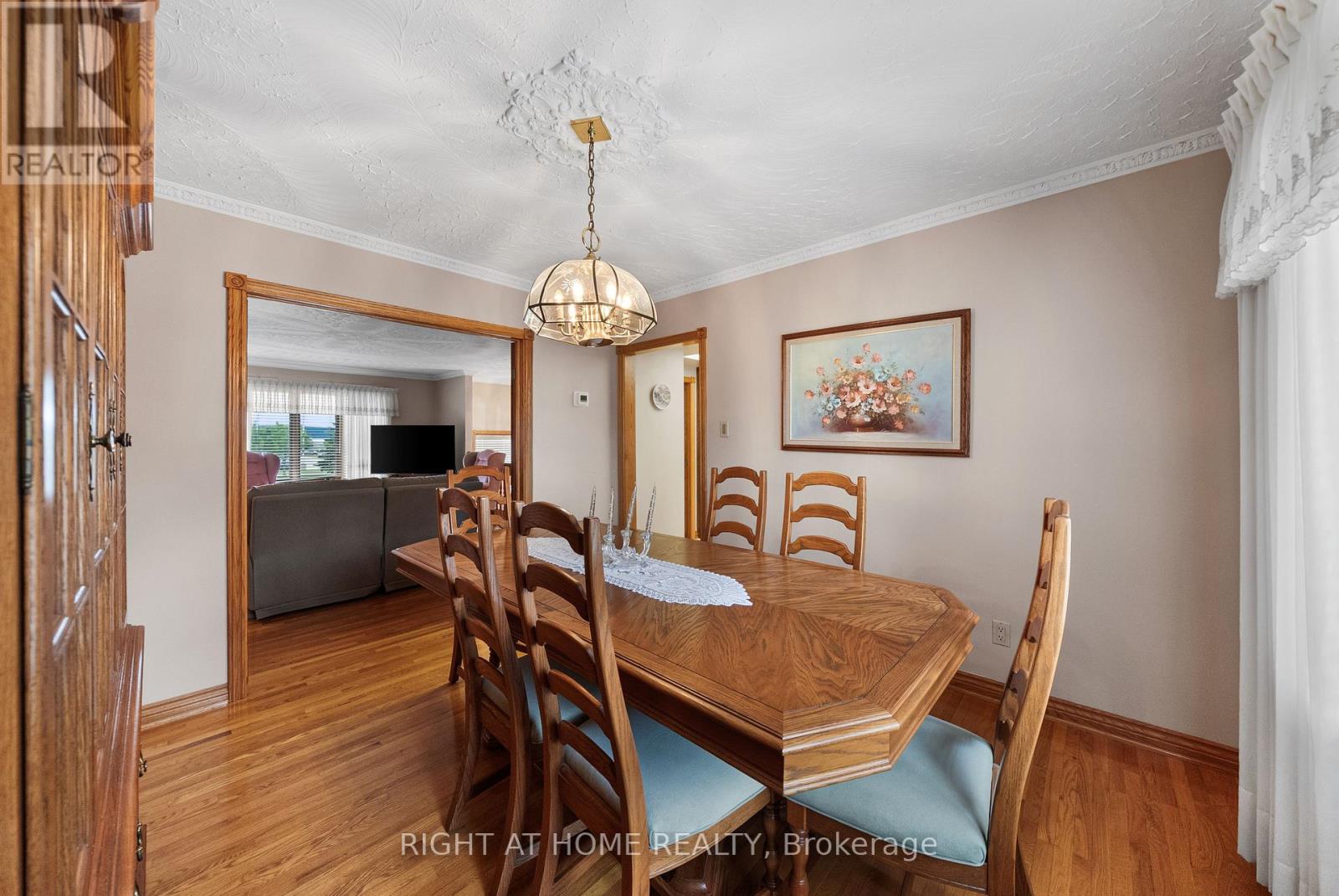 592 Taunton Road W, Oshawa, Ontario  L1H 7K4 - Photo 7 - E13639480