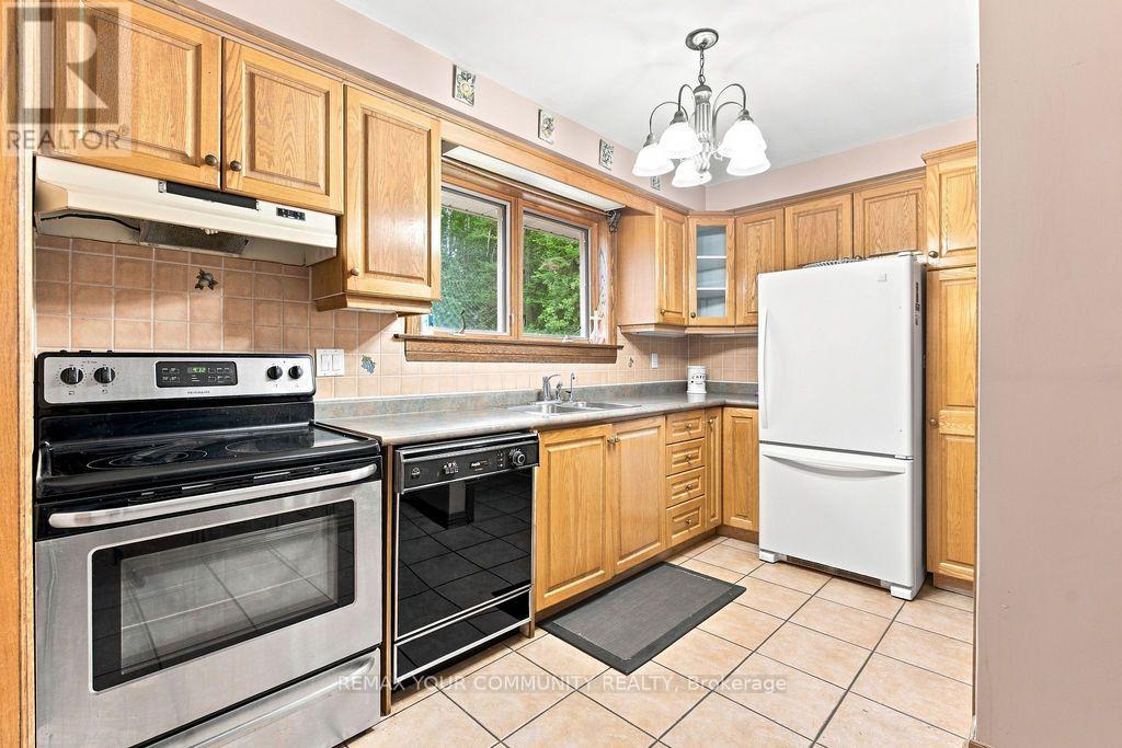 35 Netherford Road, Vaughan, Ontario  L6A 1C7 - Photo 29 - N13543090