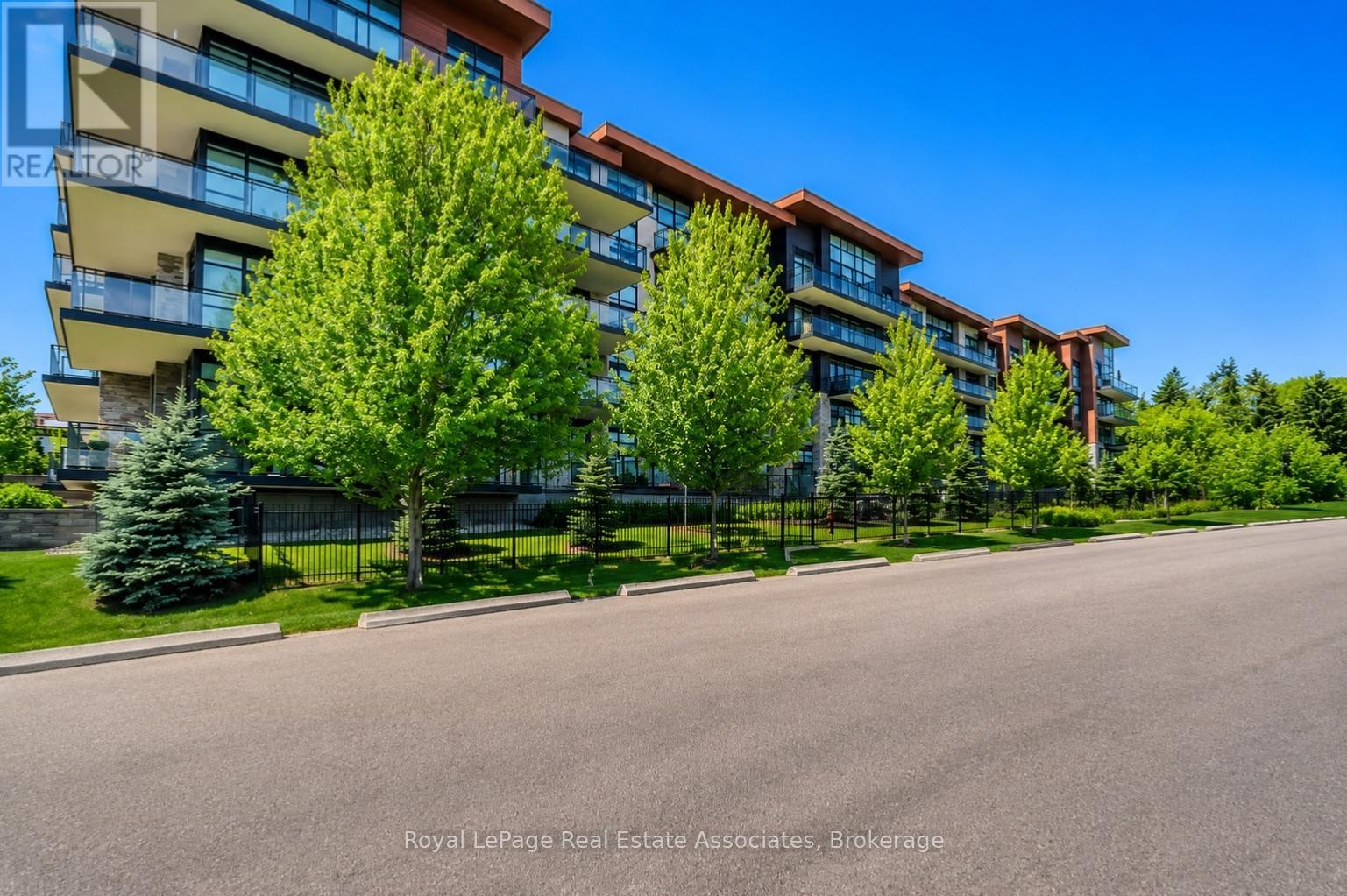 Gr26 - 1575 Lakeshore Road W, Mississauga, Ontario  L5J 0B1 - Photo 42 - W13639174