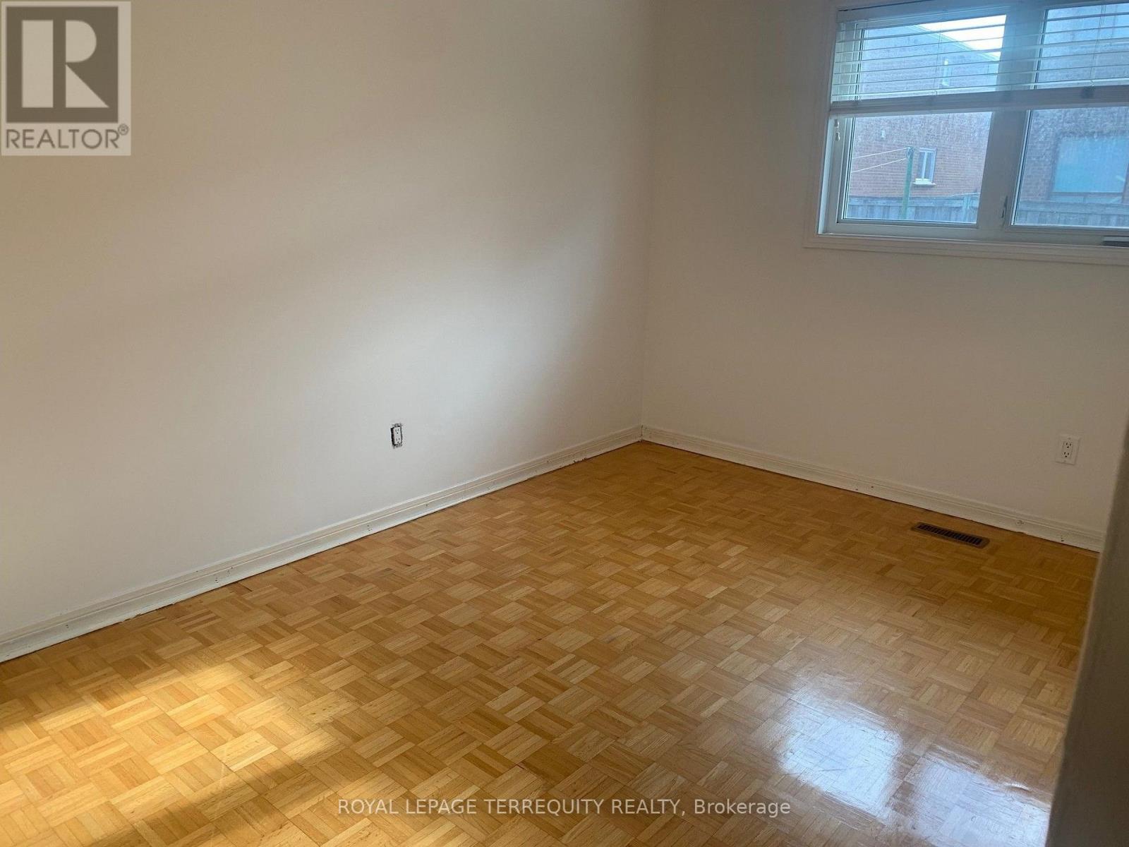 30 Gihon Spring Drive, Toronto, Ontario  M9V 4X9 - Photo 14 - W13708740