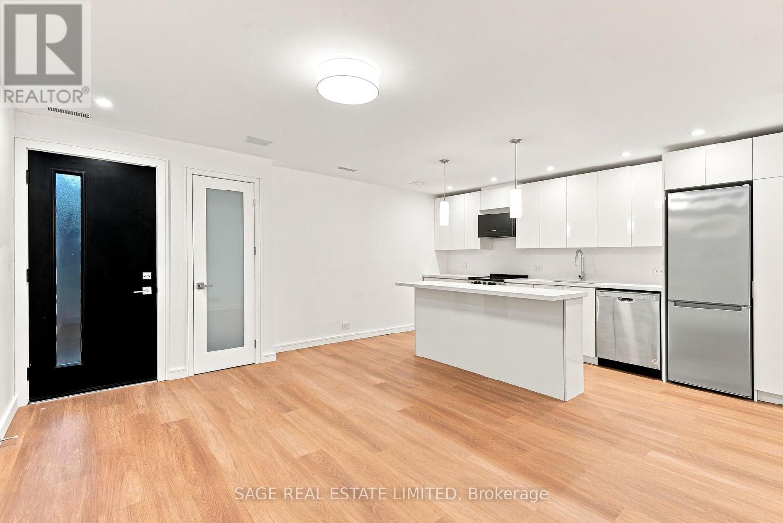 Lower - 106 Boon Avenue, Toronto, Ontario  M6E 3Z5 - Photo 10 - W13708762