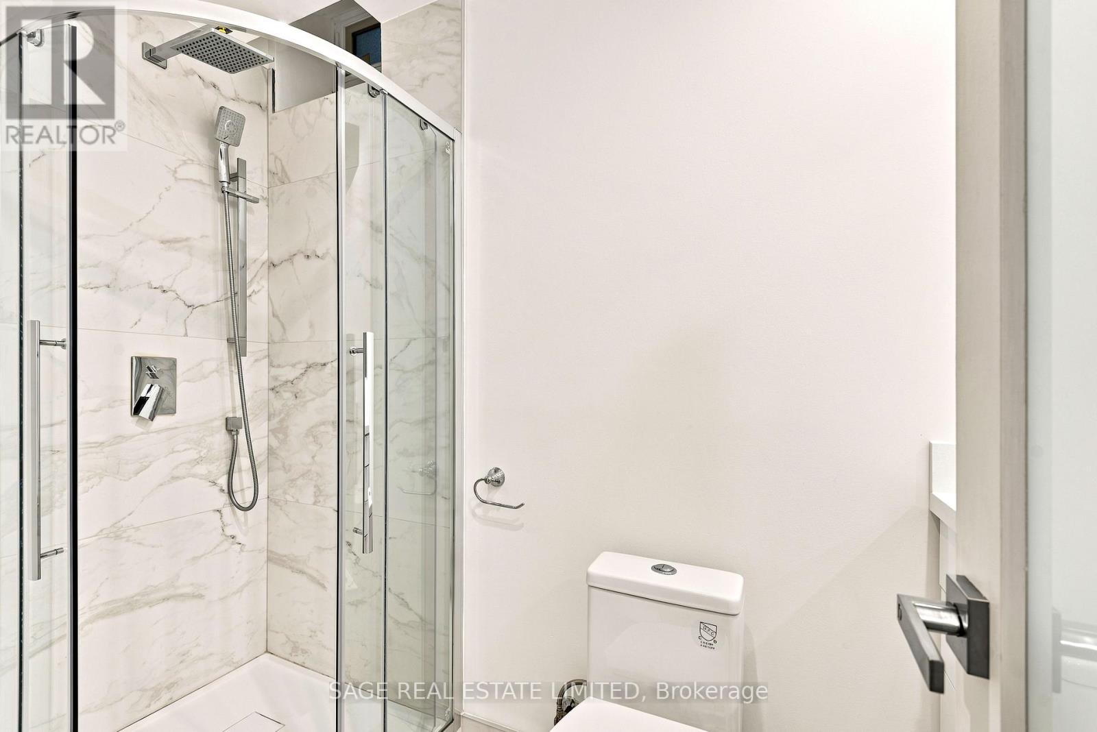 Lower - 106 Boon Avenue, Toronto, Ontario  M6E 3Z5 - Photo 12 - W13708762