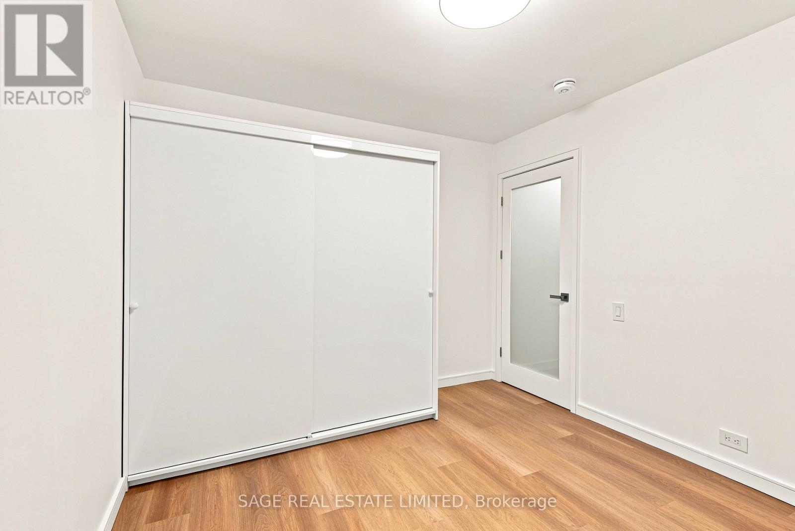 Lower - 106 Boon Avenue, Toronto, Ontario  M6E 3Z5 - Photo 15 - W13708762