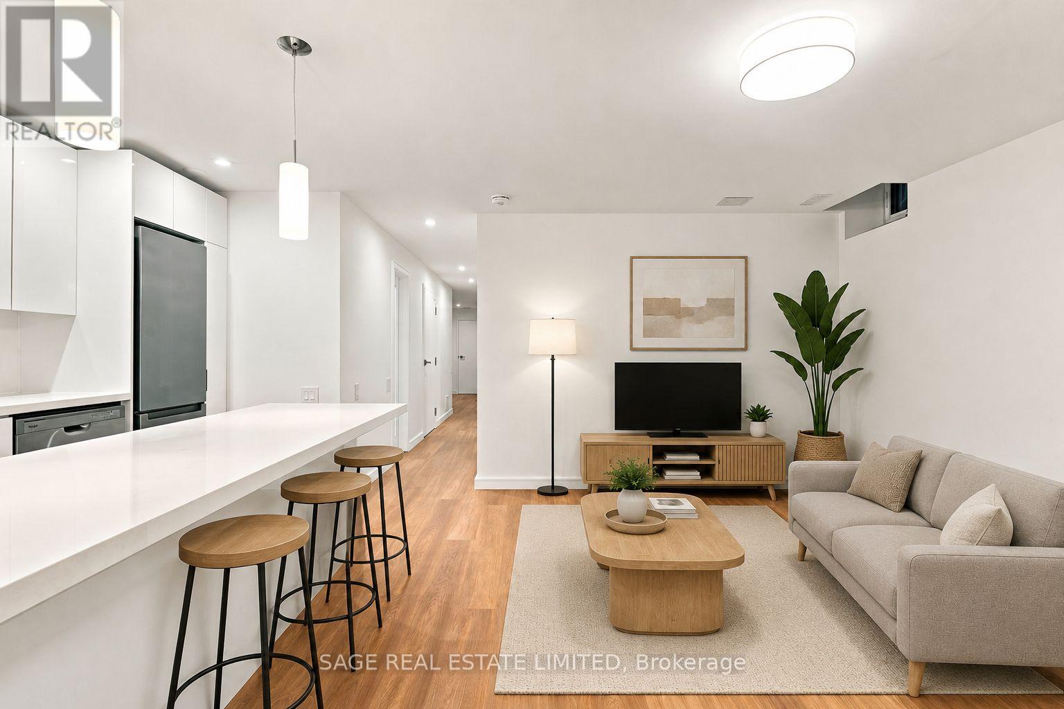 Lower - 106 Boon Avenue, Toronto, Ontario  M6E 3Z5 - Photo 2 - W13708762