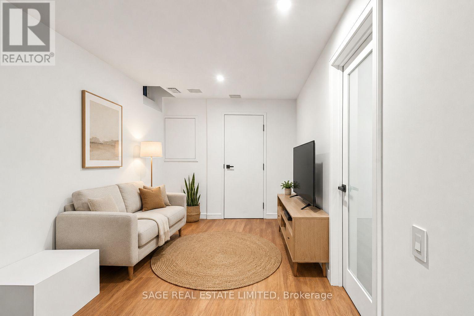 Lower - 106 Boon Avenue, Toronto, Ontario  M6E 3Z5 - Photo 6 - W13708762