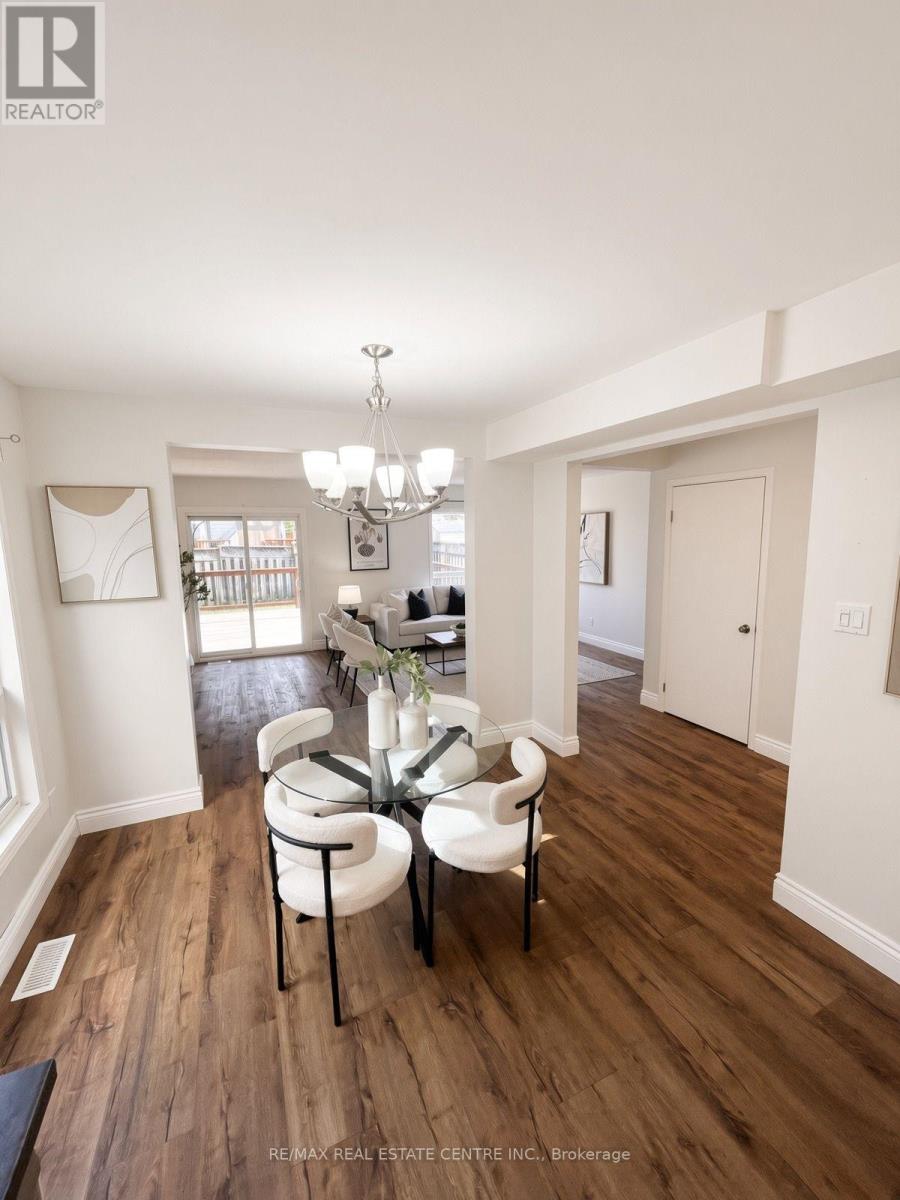 765 Angler Way, Waterloo, Ontario  N2K 4L7 - Photo 7 - X13708748