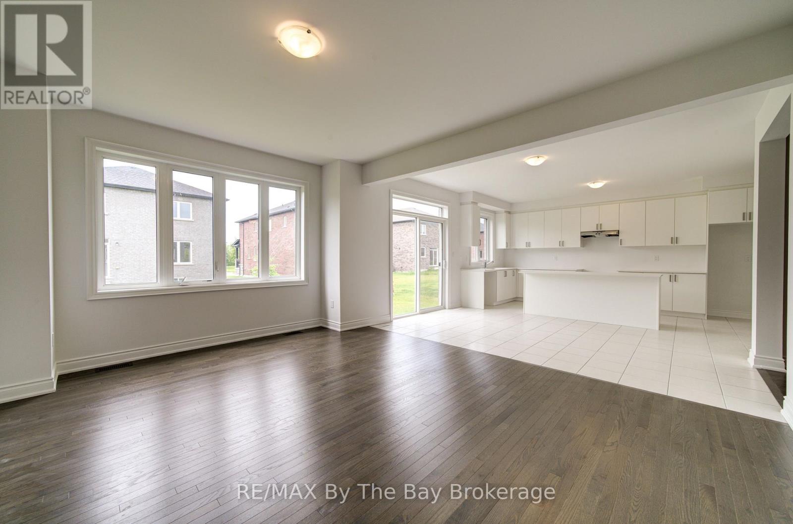 19 Amber Drive, Wasaga Beach, Ontario L9Z 0R9 - Photo 9 - S13526912