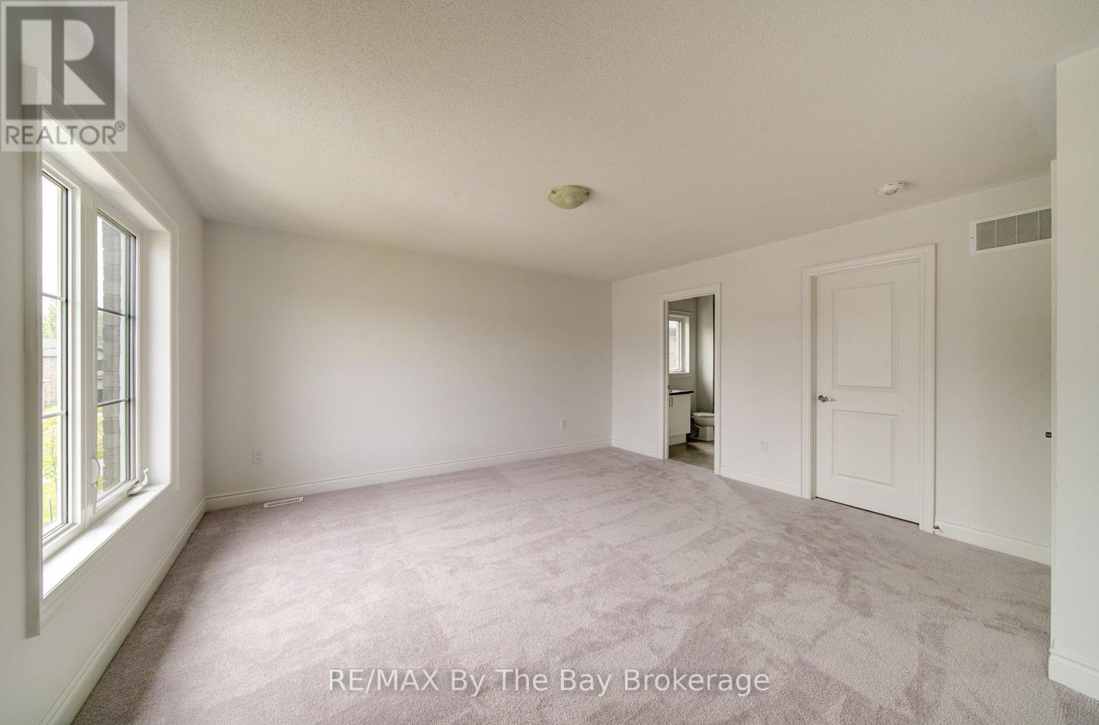 19 Amber Drive, Wasaga Beach, Ontario L9Z 0R9 - Photo 31 - S13526912