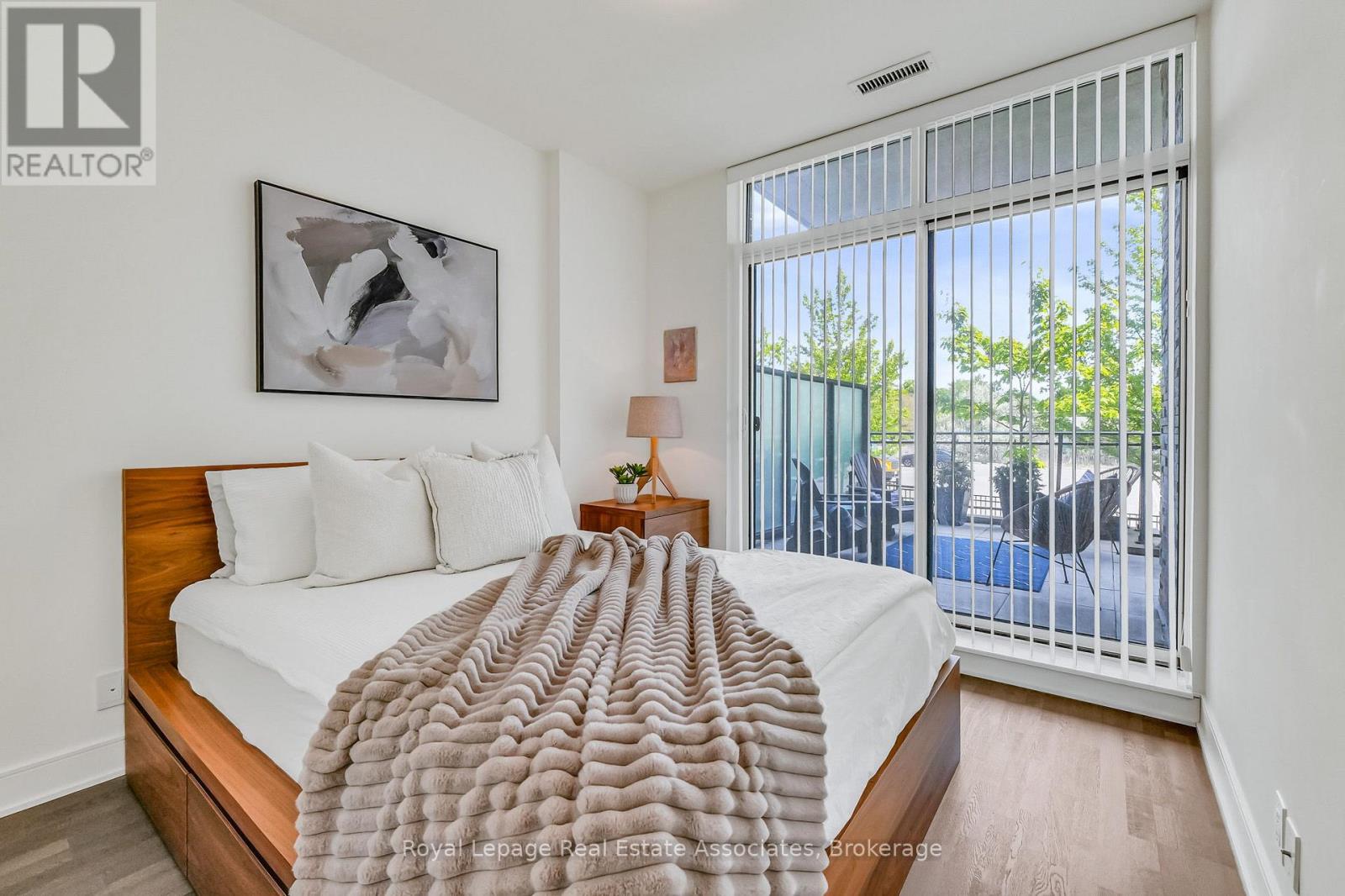 Gr26 - 1575 Lakeshore Road W, Mississauga, Ontario  L5J 0B1 - Photo 21 - W13639174