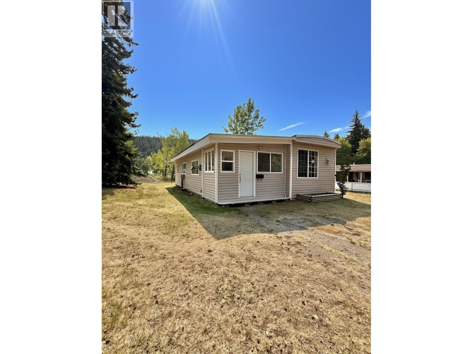 4 2725 DUBOIS ROAD, Williams Lake, British Columbia