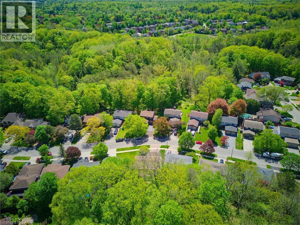 30 Jerome Park Drive, Dundas, Ontario  L9H 6H2 - Photo 5 - 40831822