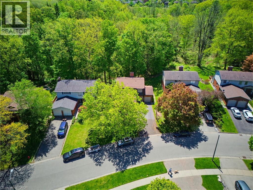 30 Jerome Park Drive, Dundas, Ontario  L9H 6H2 - Photo 4 - 40831822