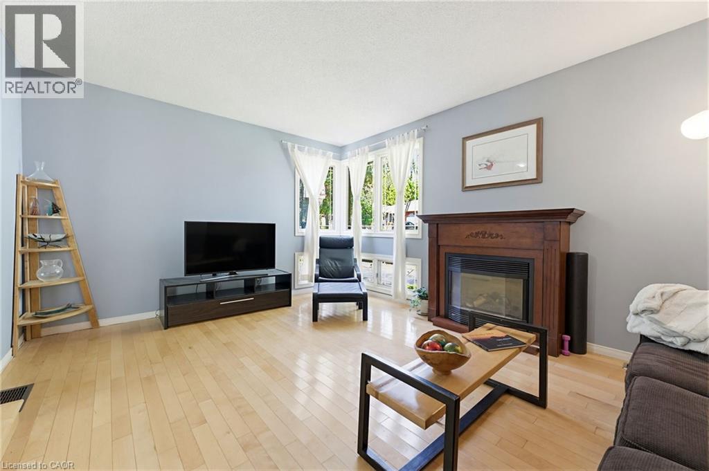 30 Jerome Park Drive, Dundas, Ontario  L9H 6H2 - Photo 9 - 40831822