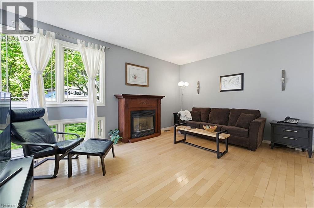 30 Jerome Park Drive, Dundas, Ontario  L9H 6H2 - Photo 8 - 40831822