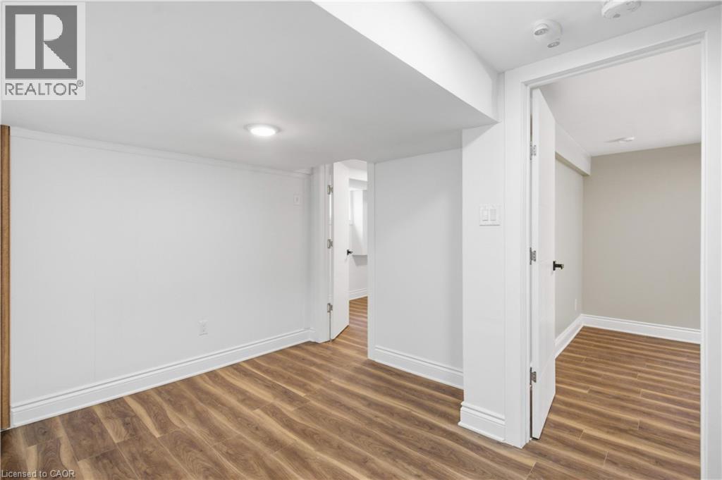 698 Upper Sherman Avenue Unit# Lower, Hamilton, Ontario  L8V 3M6 - Photo 8 - 40847504
