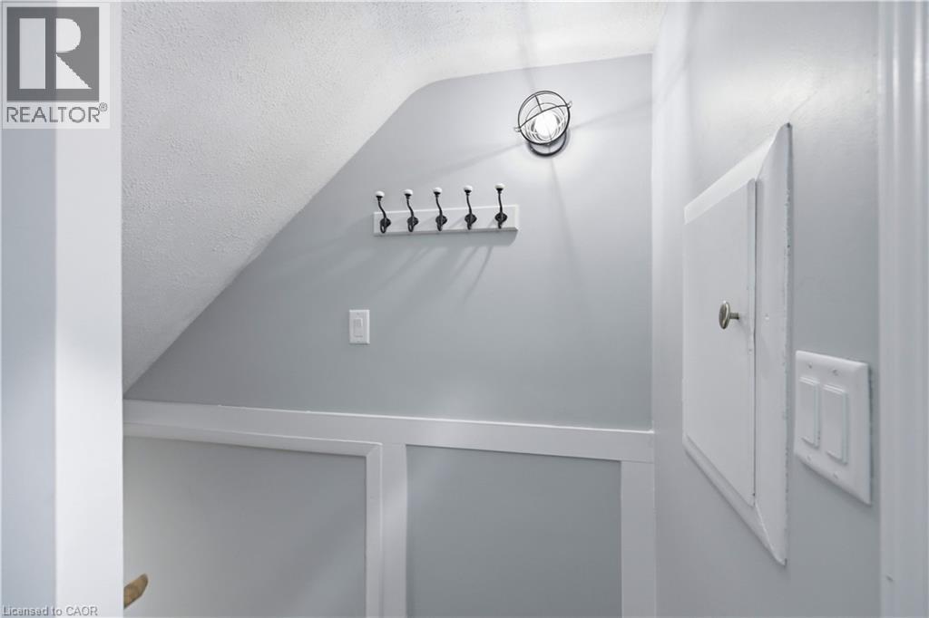 698 Upper Sherman Avenue Unit# Lower, Hamilton, Ontario  L8V 3M6 - Photo 5 - 40847504