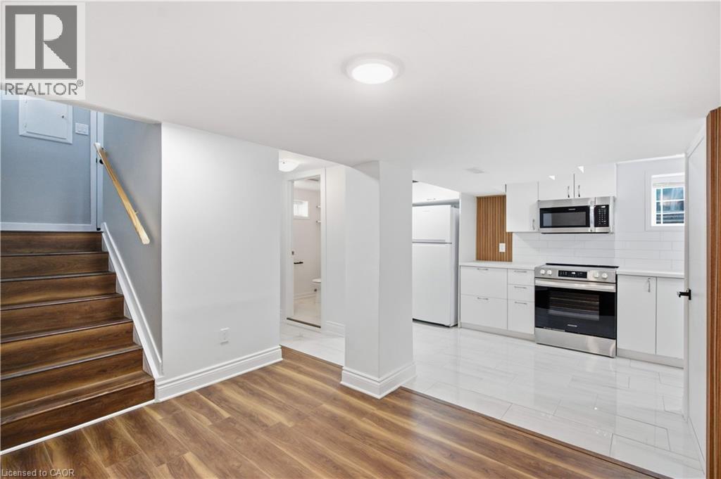 698 Upper Sherman Avenue Unit# Lower, Hamilton, Ontario  L8V 3M6 - Photo 6 - 40847504