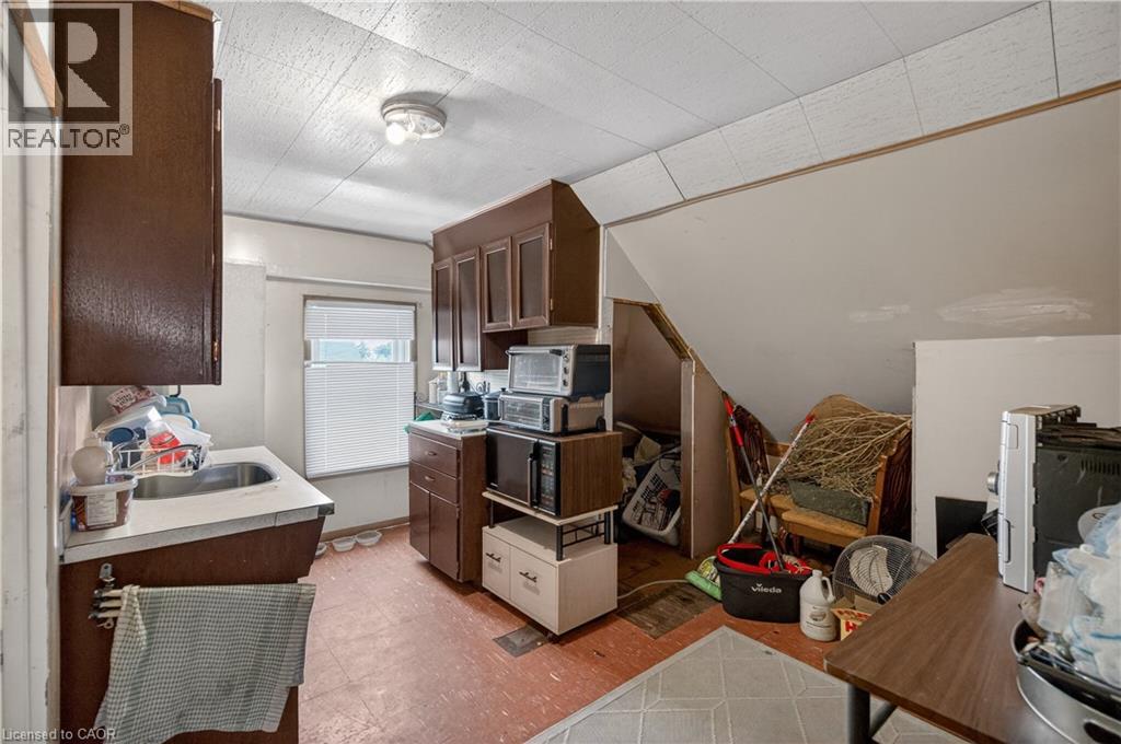 312 East 12th Street, Hamilton, Ontario  L9A 3Y1 - Photo 18 - 40851396