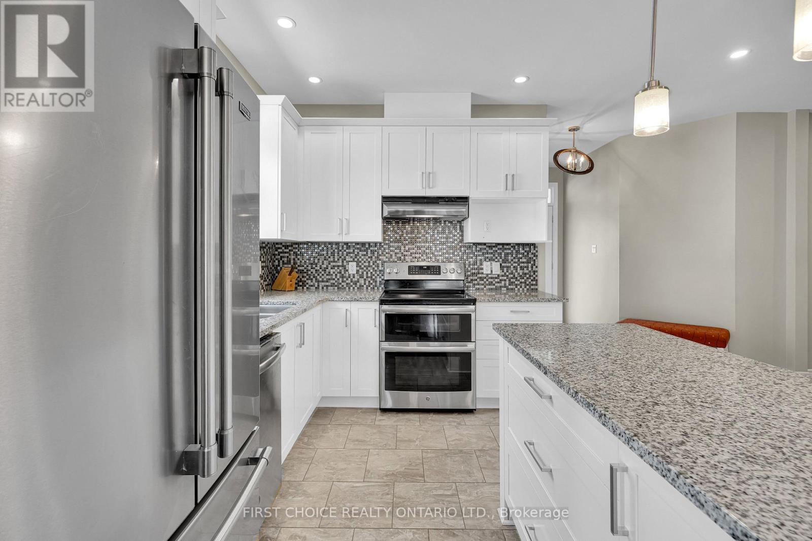 550 Silverbell Crescent, Ottawa, Ontario  K1T 0P1 - Photo 16 - X13708792