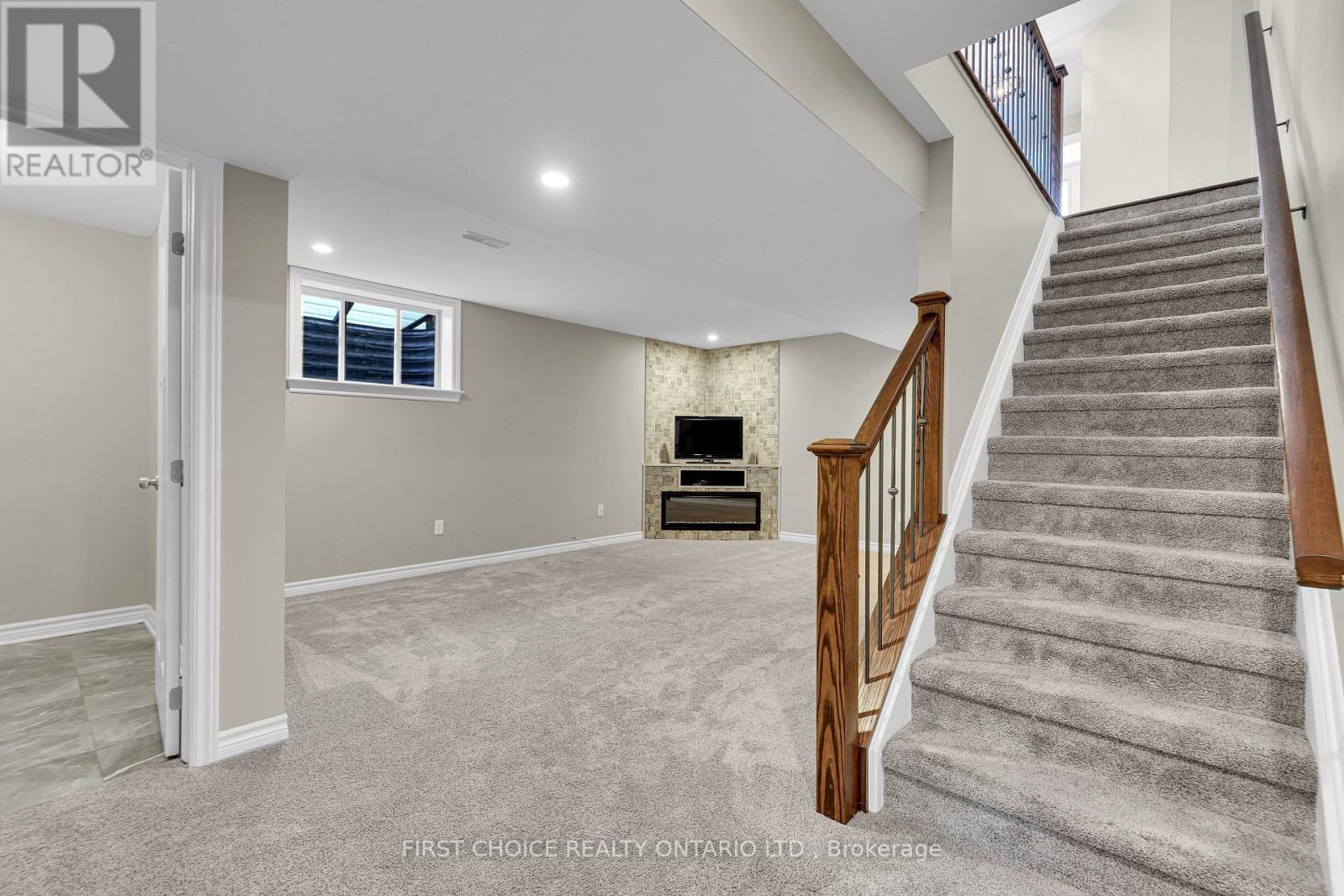 550 Silverbell Crescent, Ottawa, Ontario  K1T 0P1 - Photo 28 - X13708792