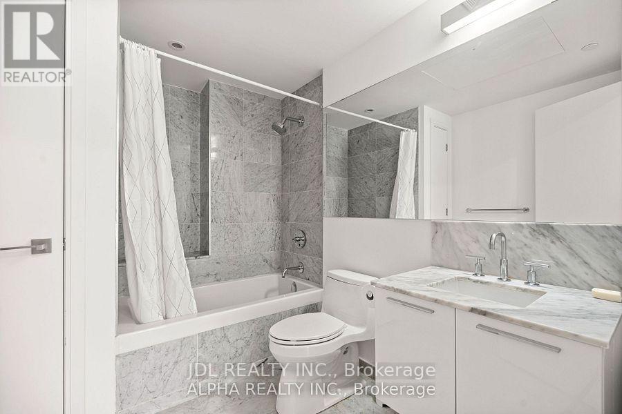 4307 - 50 Charles St East Street, Toronto, Ontario  M4Y 0C3 - Photo 11 - C13708794