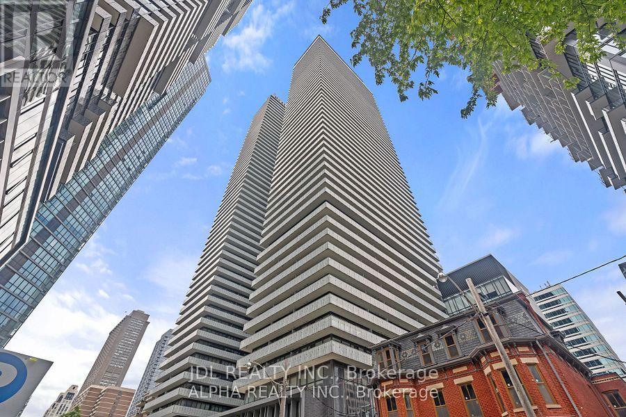 4307 - 50 Charles St East Street, Toronto, Ontario  M4Y 0C3 - Photo 17 - C13708794