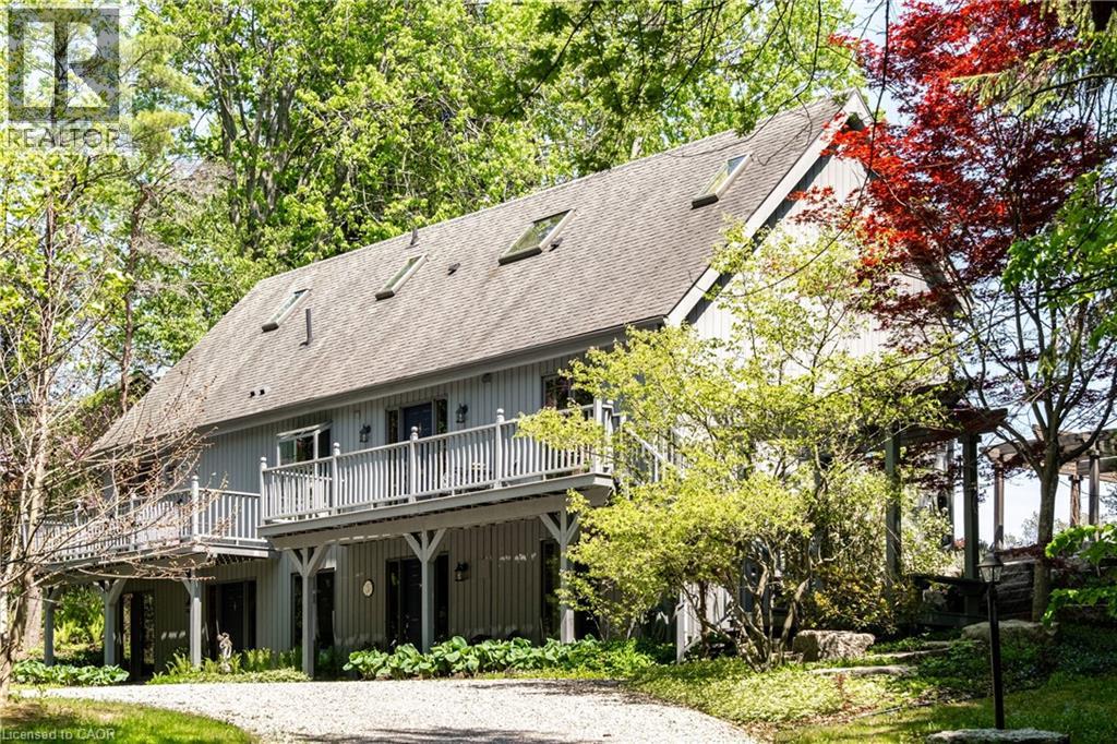 176 WEIRS Lane, Dundas, Ontario