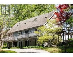 176 WEIRS Lane, Dundas, Ontario