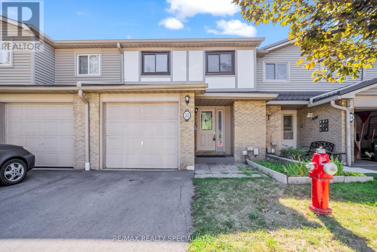 33 GREENWICH CIRCLE, Brampton, Ontario
