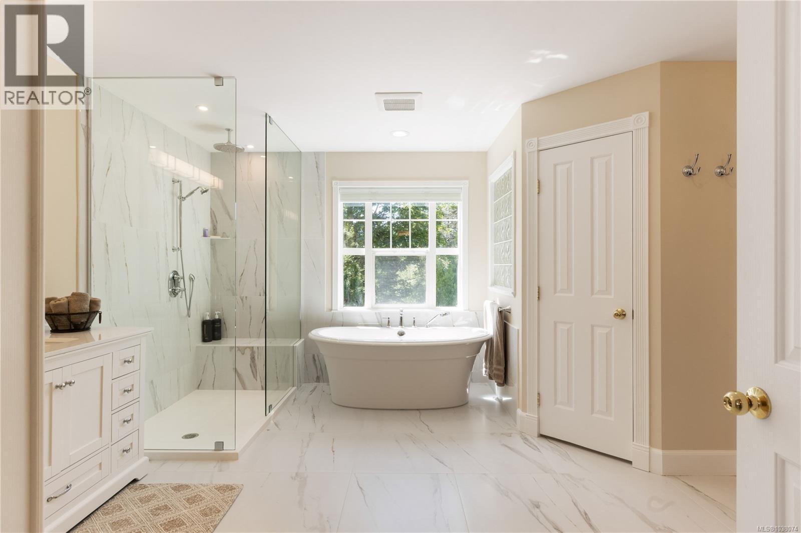 1188 Garden Gate Dr, Central Saanich, British Columbia  V8M 2H6 - Photo 45 - 1038074