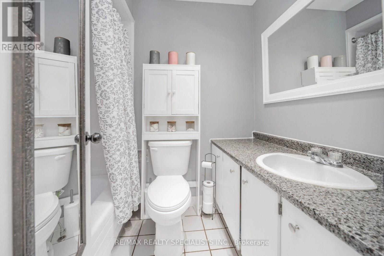 20 Enmount Drive, Brampton, Ontario  L6T 4C8 - Photo 25 - W13088704