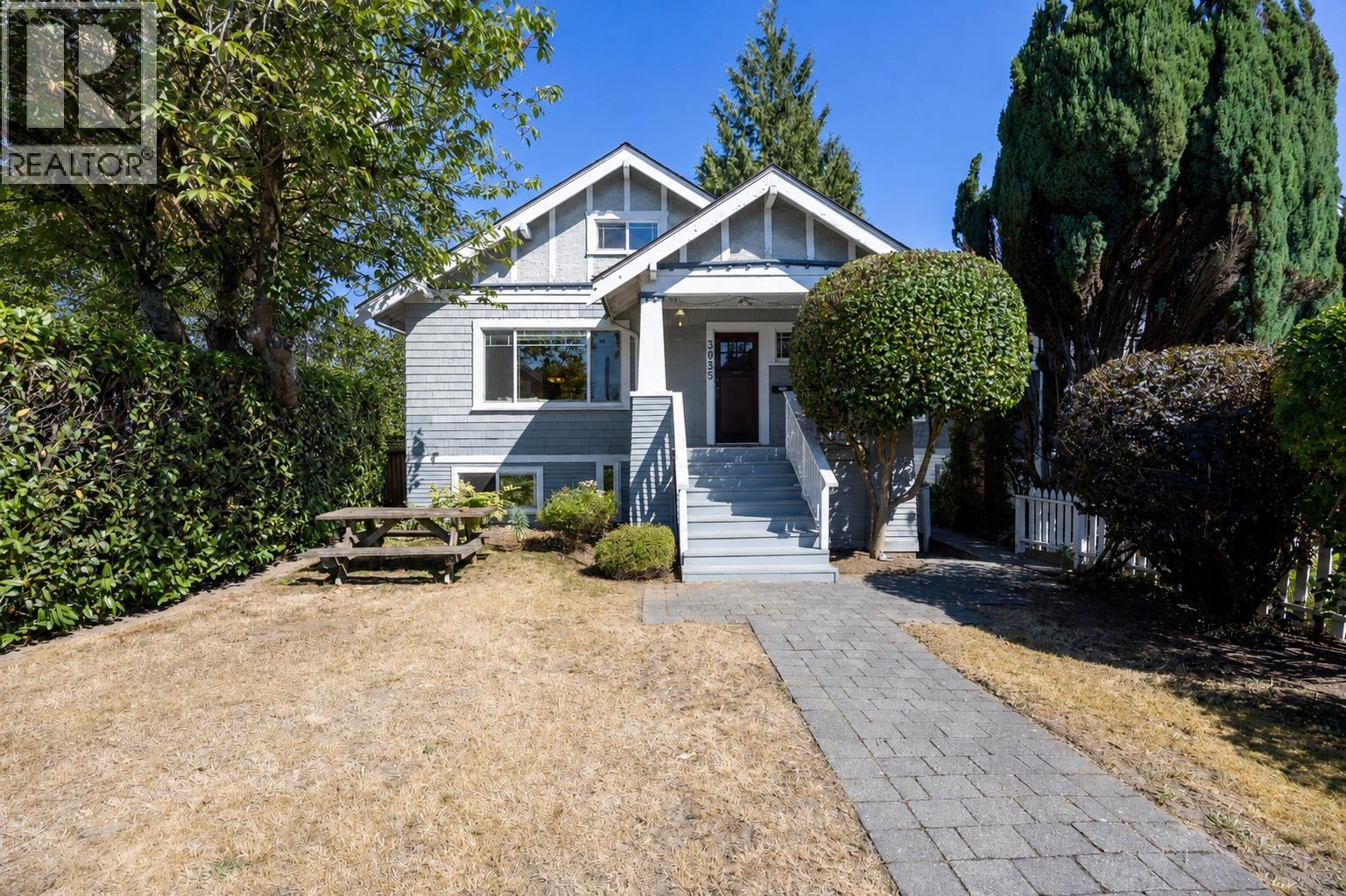 3035 W 5TH AVENUE, Vancouver, British Columbia