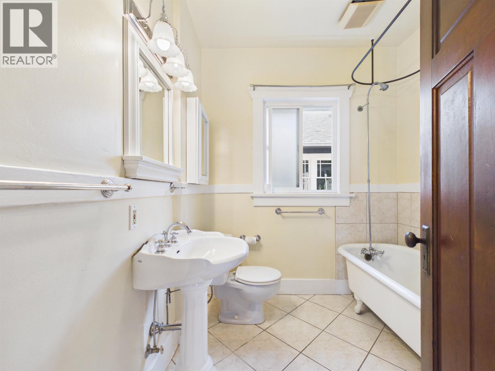 3035 W 5th Avenue, Vancouver, British Columbia  V6K 1T8 - Photo 15 - R3158490