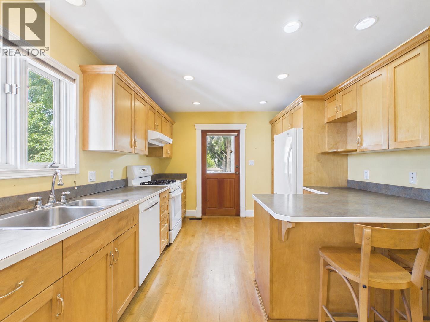 3035 W 5th Avenue, Vancouver, British Columbia  V6K 1T8 - Photo 9 - R3158490