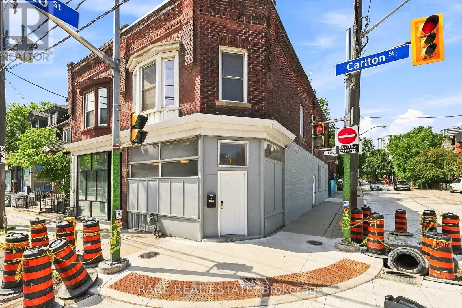 198 1/2 Carlton Street, Toronto, Ontario  M5A 2K8 - Photo 2 - C13708834