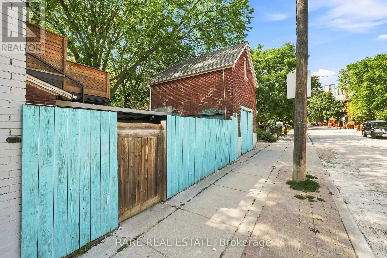 198 1/2 Carlton Street, Toronto, Ontario  M5A 2K8 - Photo 37 - C13708838