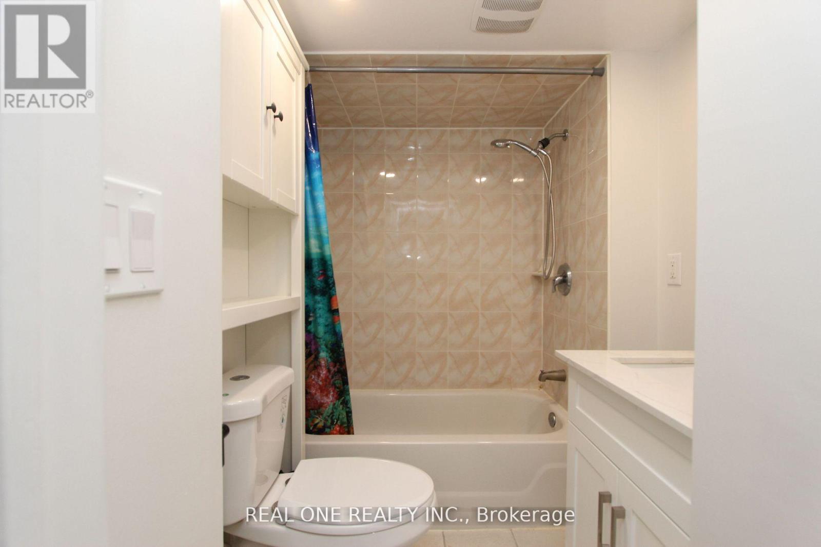 Basement Unit Only - 63 Whistler Court, Markham, Ontario  L3R 4S9 - Photo 6 - N13708816