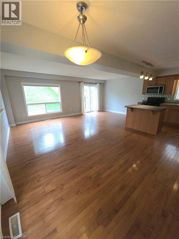 998 Mapleridge Street, London, Ontario  N6H 0A6 - Photo 3 - 40858121