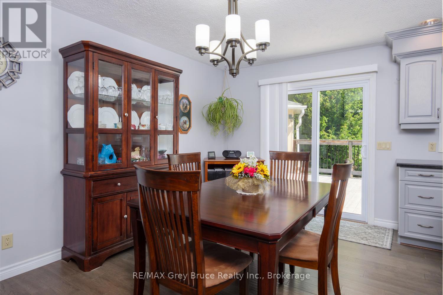 358 Huron Road, South Bruce Peninsula, Ontario  N0H 2T0 - Photo 14 - X13708832