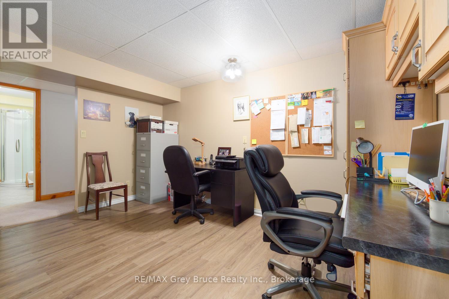 358 Huron Road, South Bruce Peninsula, Ontario  N0H 2T0 - Photo 24 - X13708832