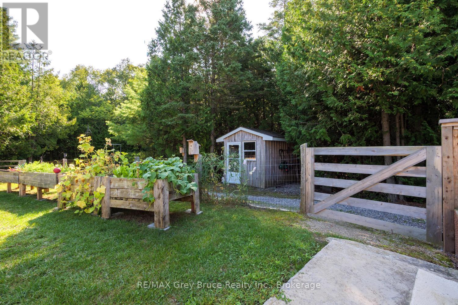 358 Huron Road, South Bruce Peninsula, Ontario  N0H 2T0 - Photo 38 - X13708832