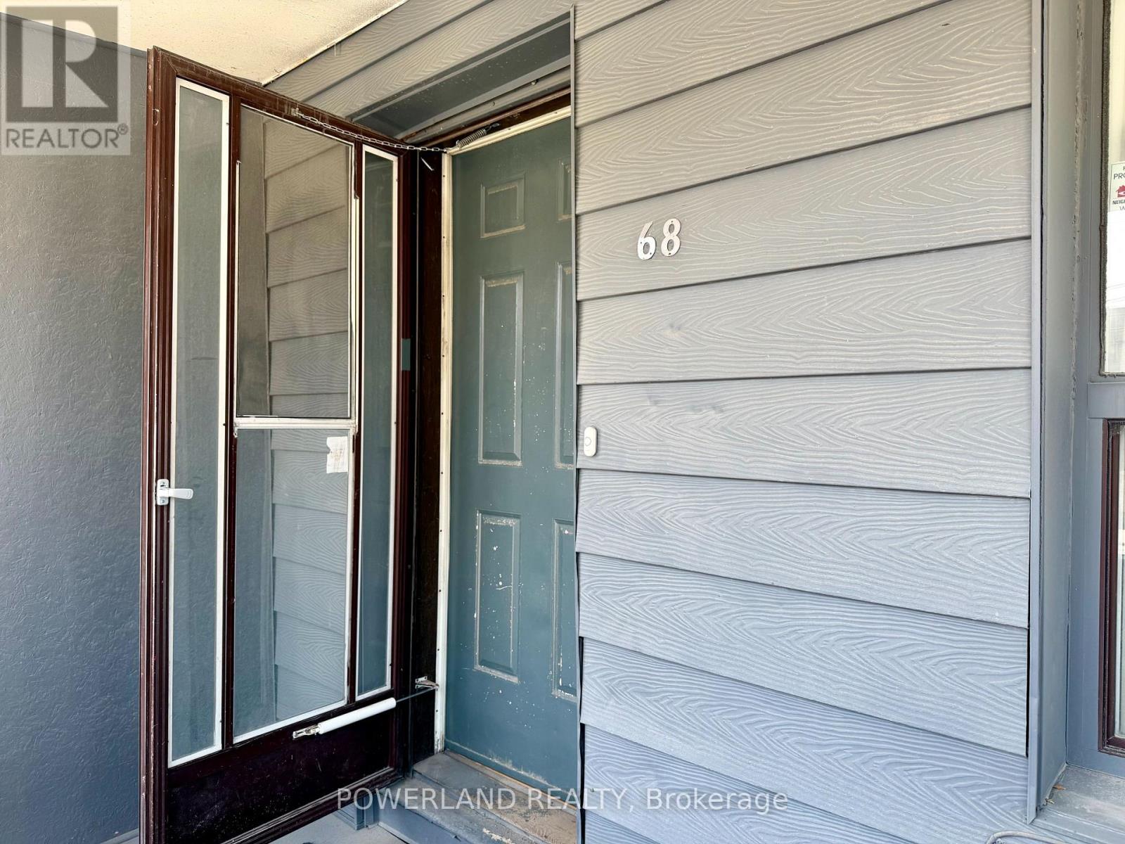 A - 68 Carlaw Avenue, Toronto, Ontario  M4M 2R7 - Photo 2 - E13708828