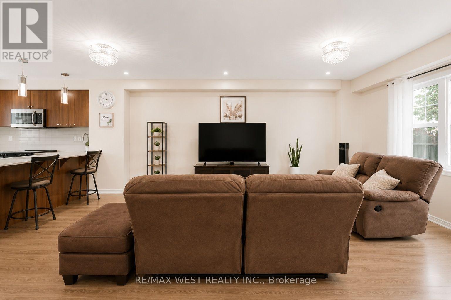 35 - 701 Homer Watson Boulevard, Kitchener, Ontario  N2C 0B5 - Photo 12 - X13697360