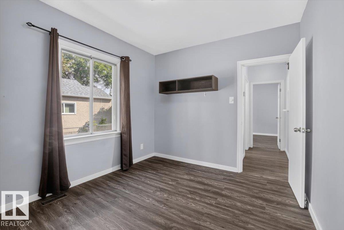 Unknown Address, ,    - Photo 23 - E4488071