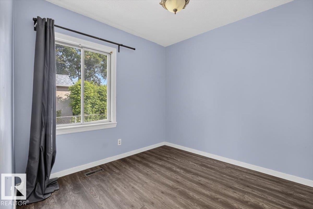 Unknown Address, ,    - Photo 25 - E4488071