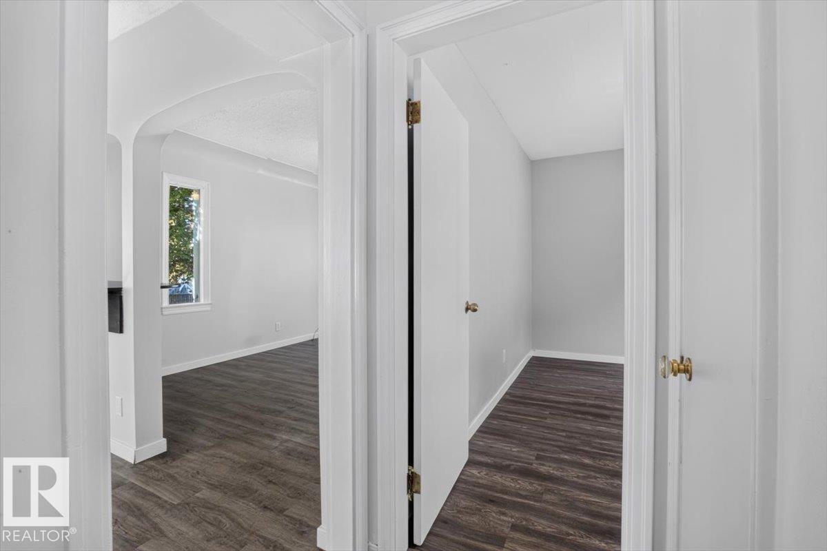 Unknown Address, ,    - Photo 21 - E4488071