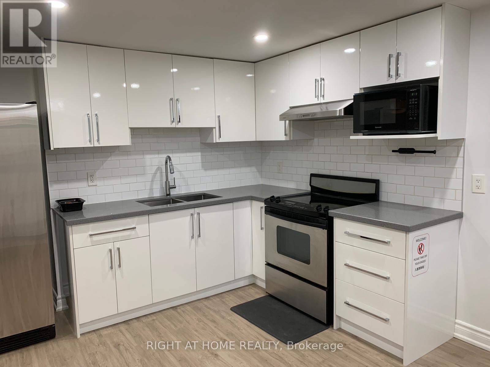 Basement - 4757 Glasshill Grove, Mississauga, Ontario  L5M 7R5 - Photo 11 - W13708826