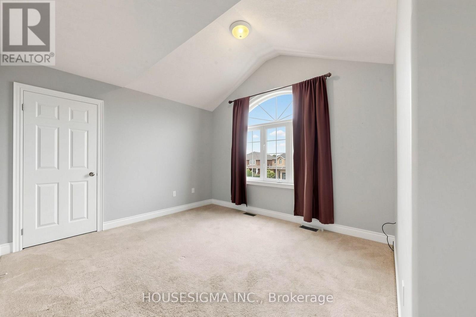 35 Auburn Court, Barrie, Ontario  L4N 6G9 - Photo 20 - S13705672