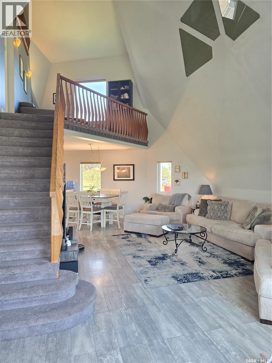 118 1st Avenue W, Lake Diefenbaker, Saskatchewan  S0L 0G0 - Photo 3 - SK046297