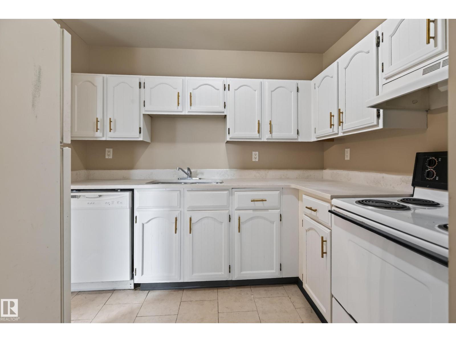 #603 10175 109 St NW, Edmonton, Alberta  T5J 3P2 - Photo 6 - E4495732